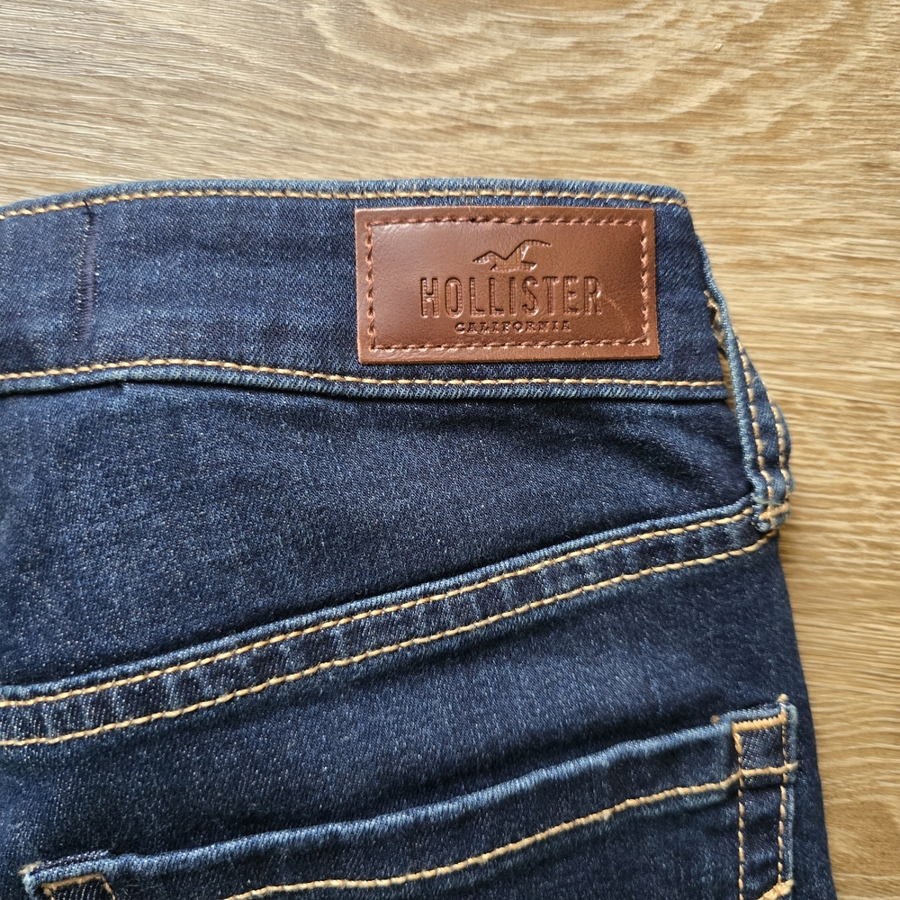 Hollister Men's Blue Jeans